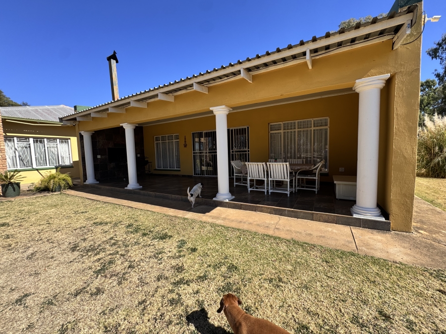 8 Bedroom Property for Sale in Meiringspark North West
